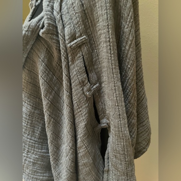 The hand loom shawl/ poncho make an offer - Picture 6 of 8